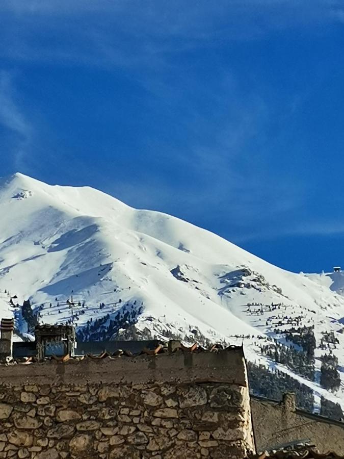 Piazzetta Del Forno Grazioso Bilocale Ad Assergi Exterior foto